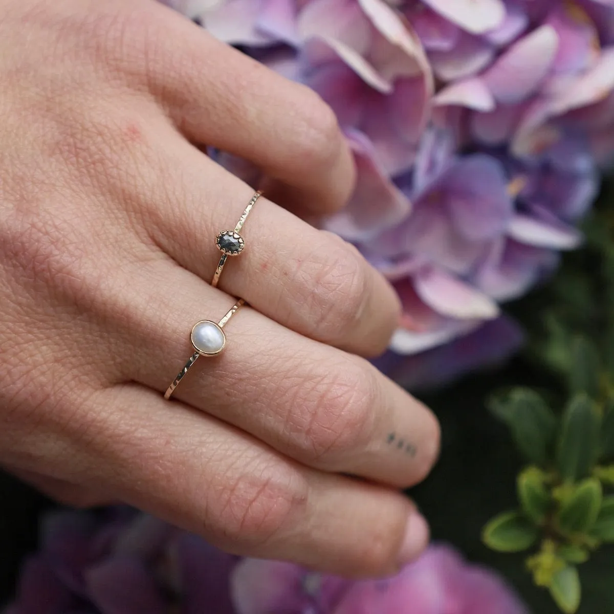 14k Ring with White Freshwater Pearl