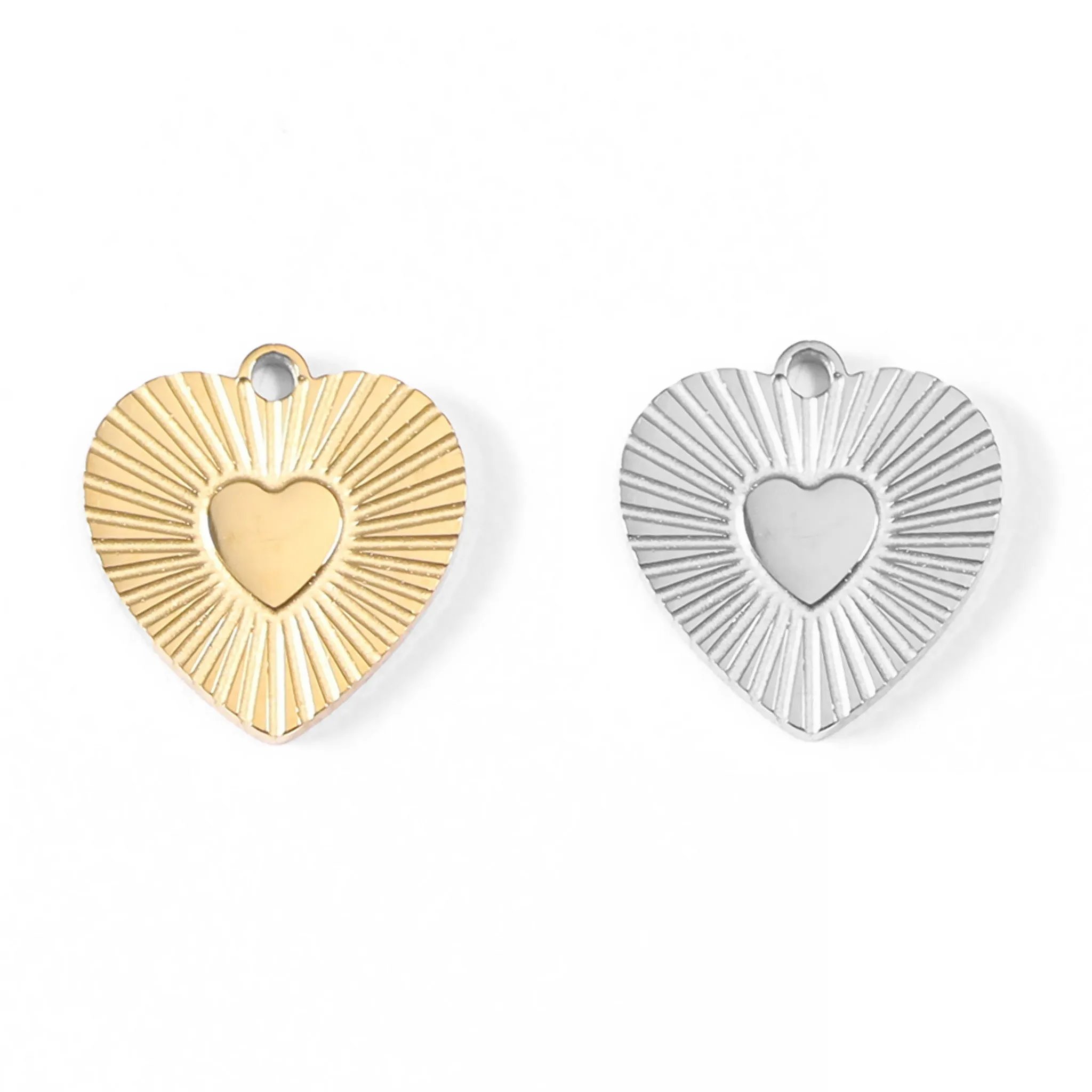 18K Gold PVD Stainless Steel Sunburst Heart Charm / PDL0048