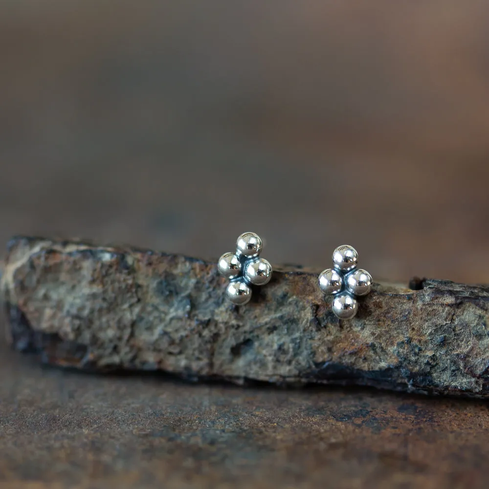 6x4.5mm Beaded Diamond Shape Stud Earrings