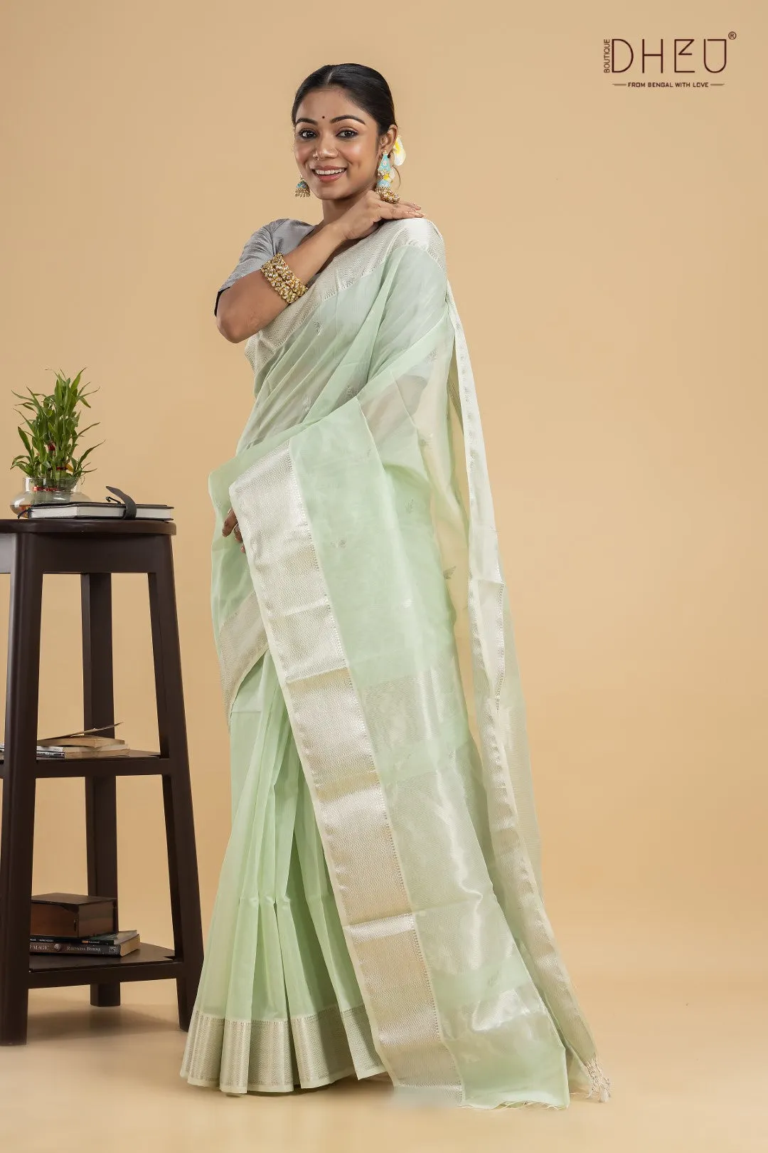 Amazon Parrot- Maheswari Silk Saree