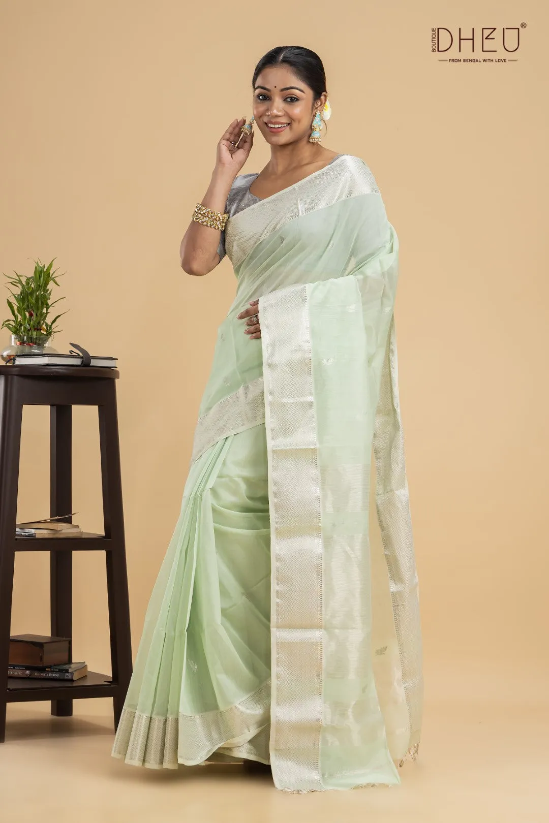 Amazon Parrot- Maheswari Silk Saree