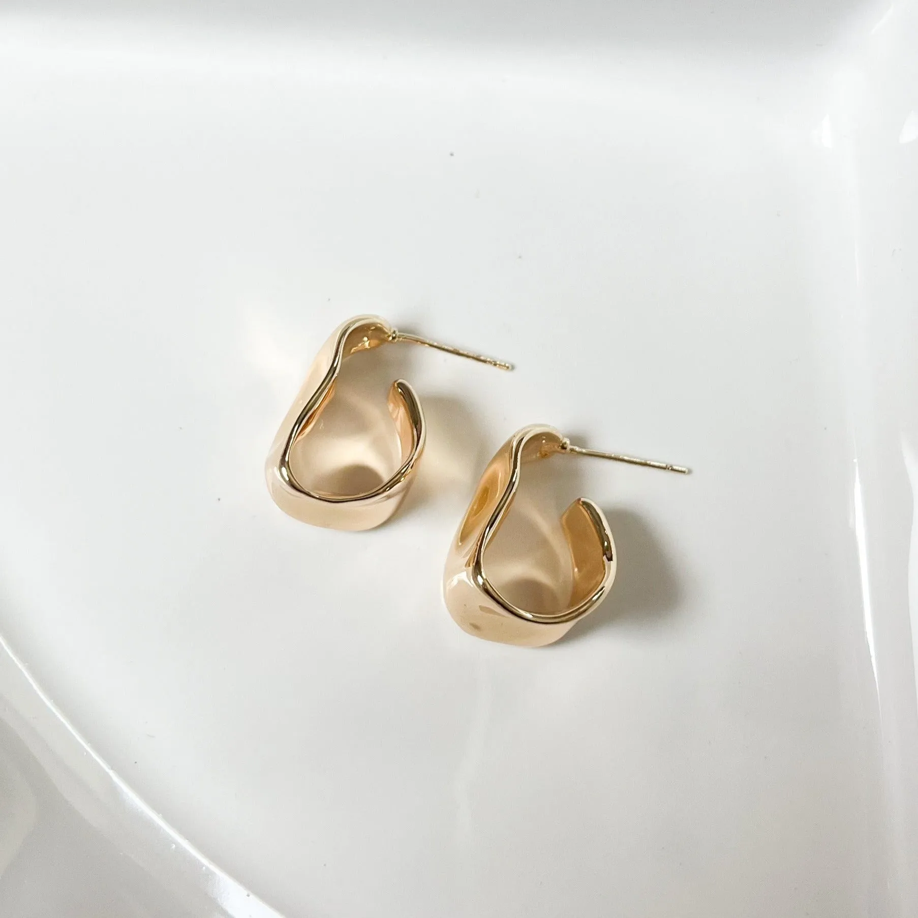 Brilliance Gold Chunky Fold Hoop Earrings