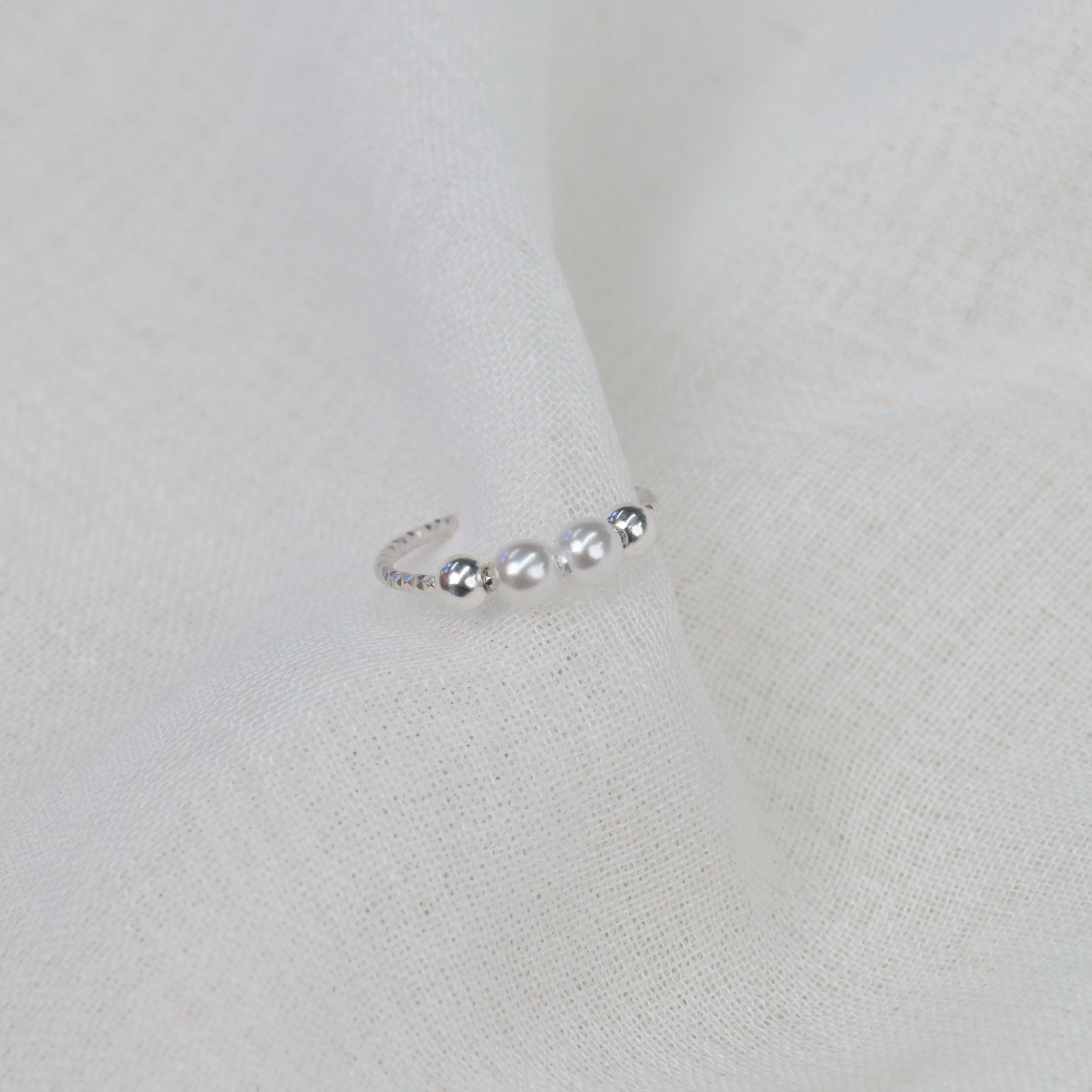 Bruny |Sterling Silver Pearl Adjustable Ring