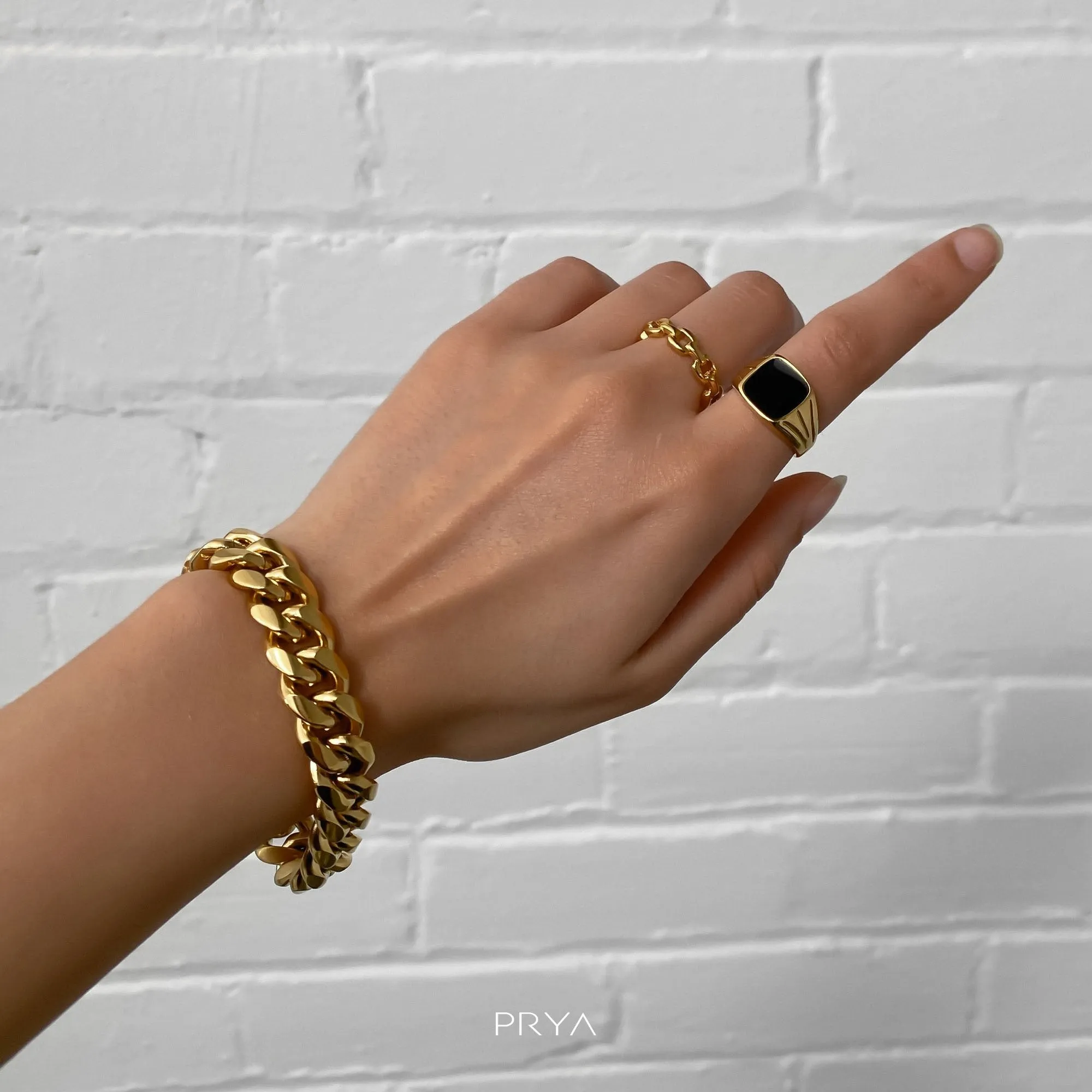 Cleo Chain Ring