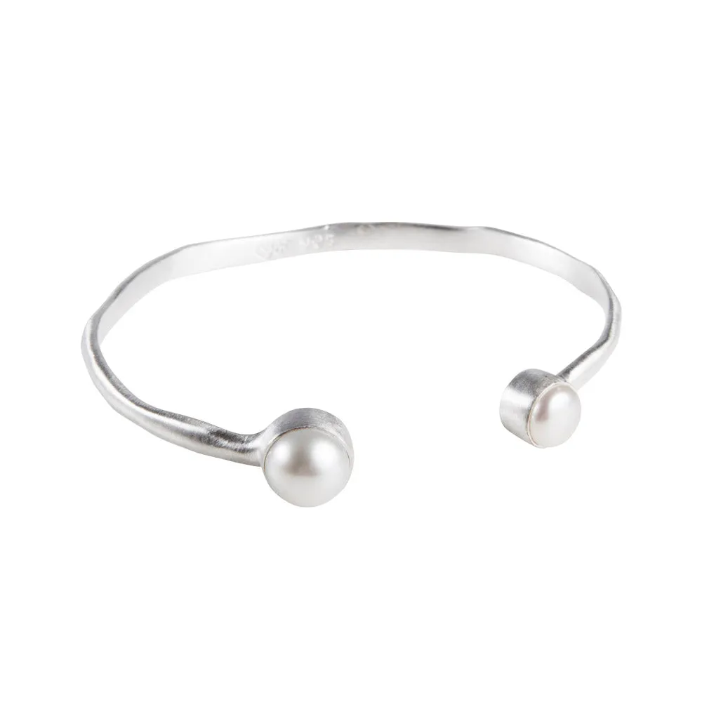 DOUBLE PEARL CUFF - GOLD