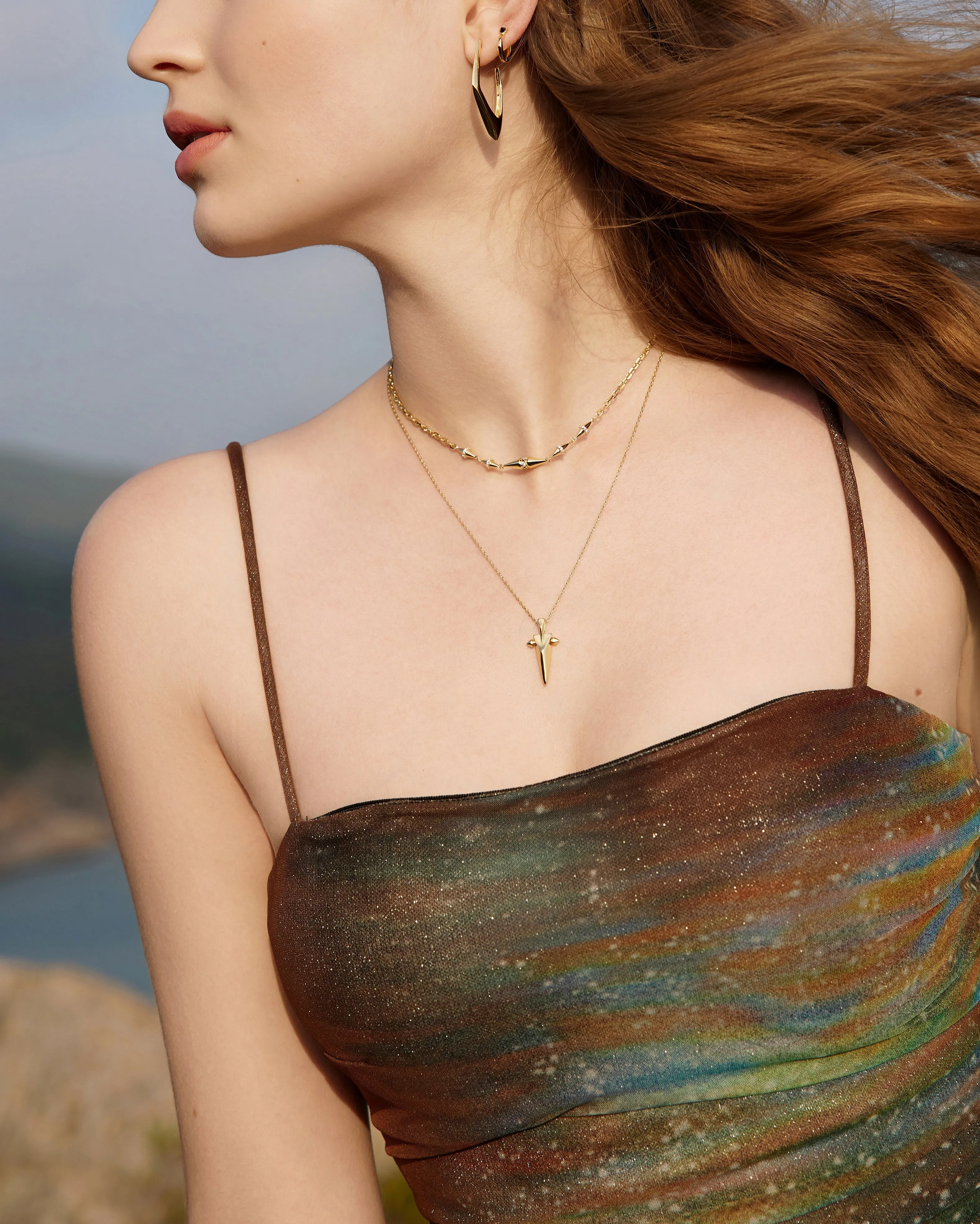 Gold Geometric Point Pendant Necklace