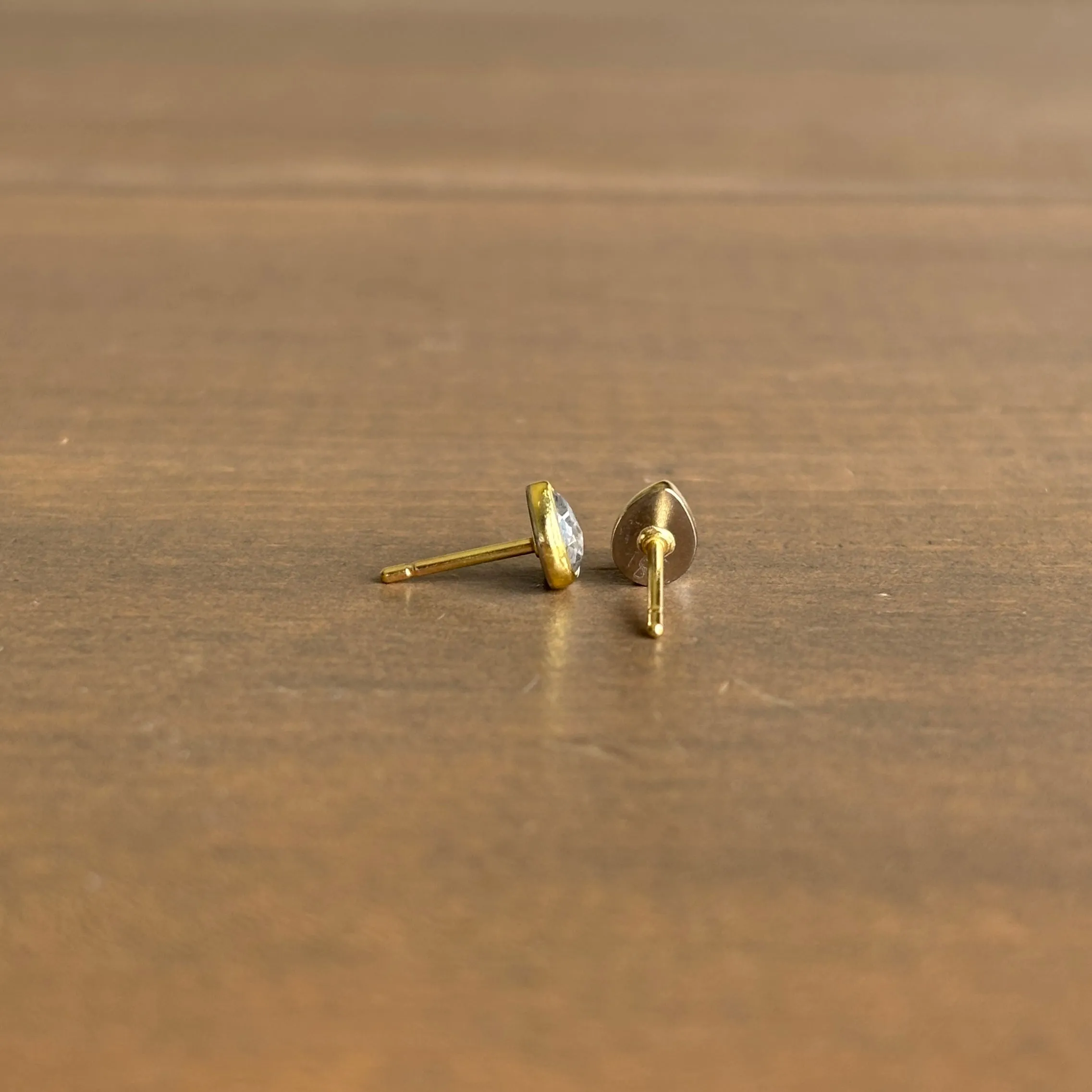 Grey Diamond Teardrop Stud Earrings