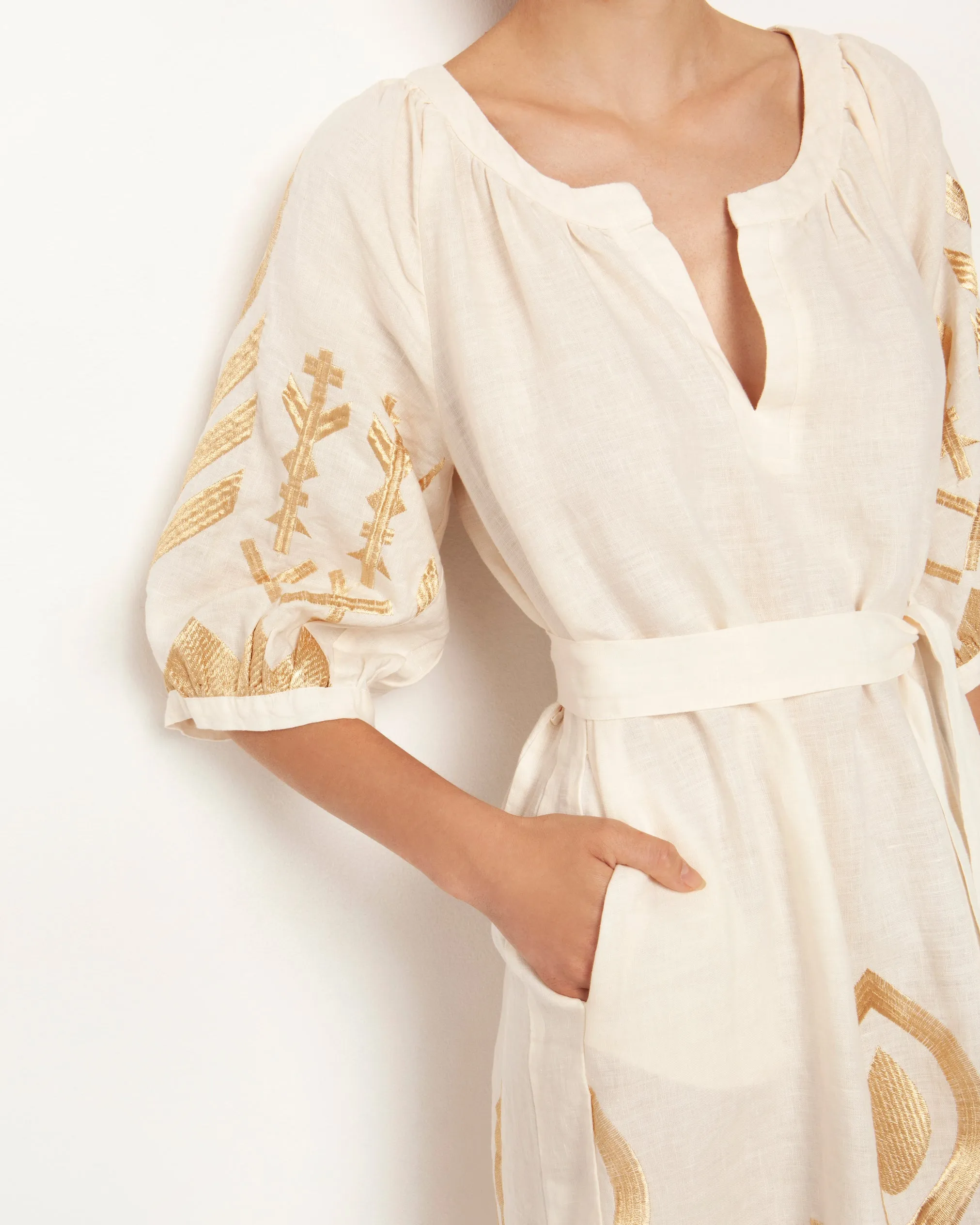 Kori Long Feather Belted Linen Dress | White & Gold