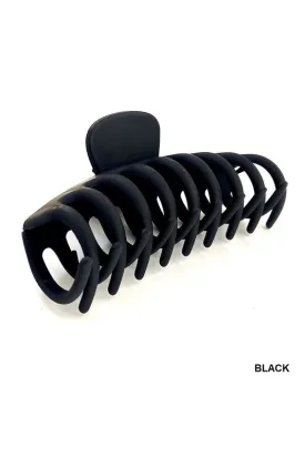 Lia Claw Hair Clip - Black