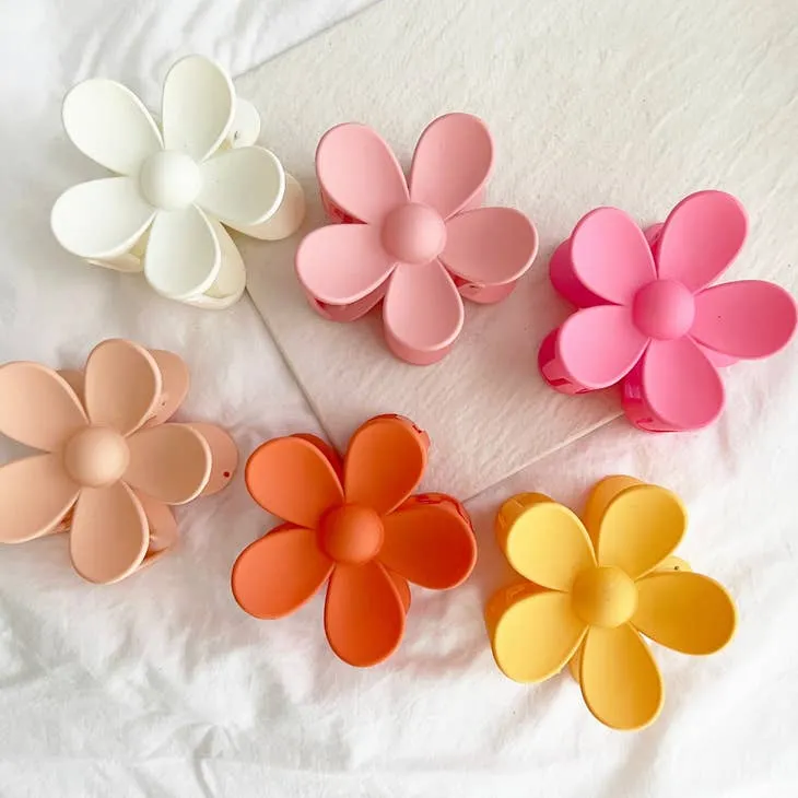 Lovelina Ava Flower Clip - Assorted Colors!