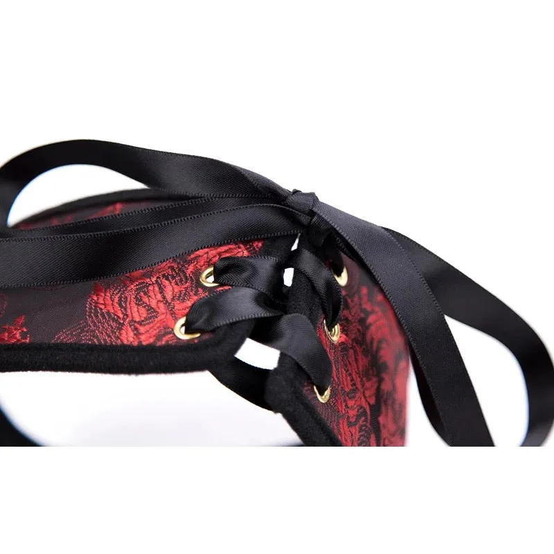 MADAME RED COLLAR & LEASH