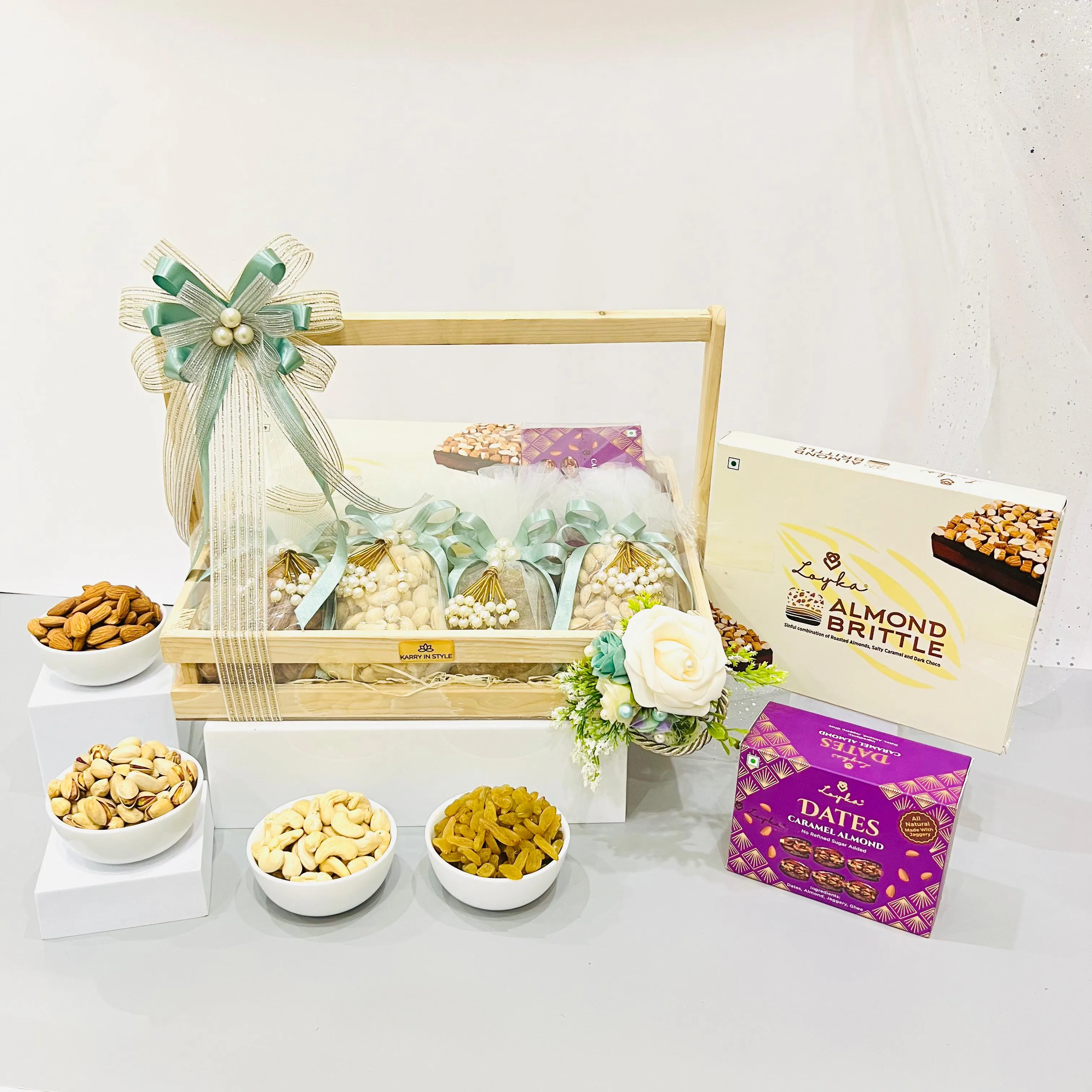 Premium Gift Hamper Containing Dry Fruits