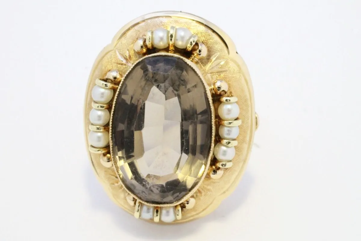 Smoked quartz and pearl cocktail ring in 14 carat gold